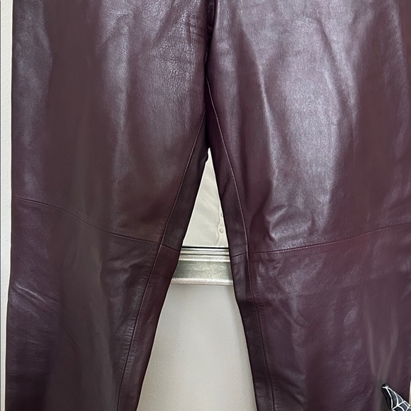 *Tommy Bahama Rich maroon Leather Pants - Picture 4 of 9